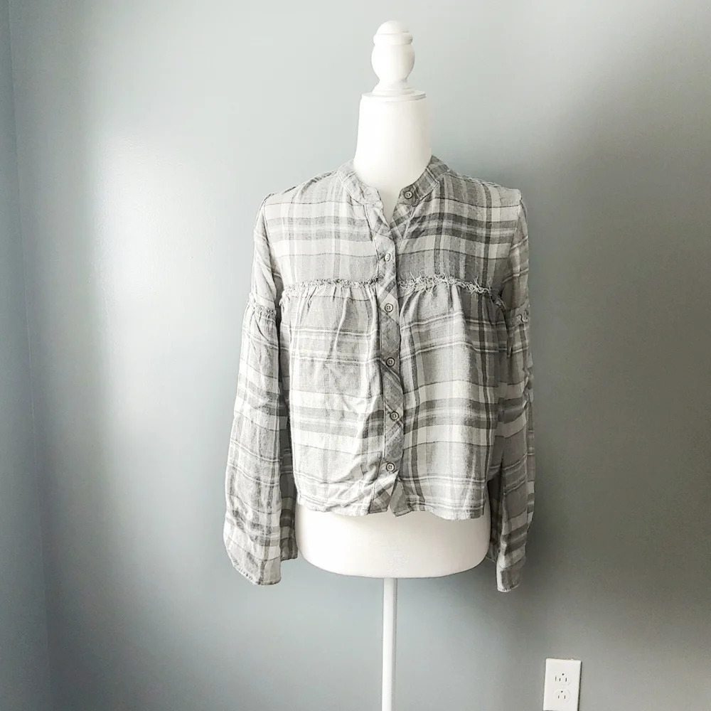 Cloth and Stone Ruffle Button Down - Picture 2 of 6